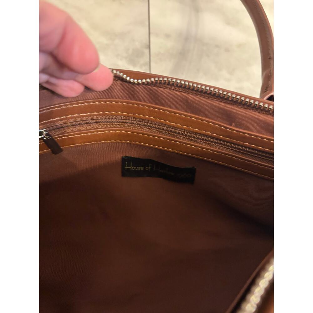 House Of Harlow Autumn Brown Vegan Leather Shoulder Bag Purse NWT Baguette - Picture 7 of 9